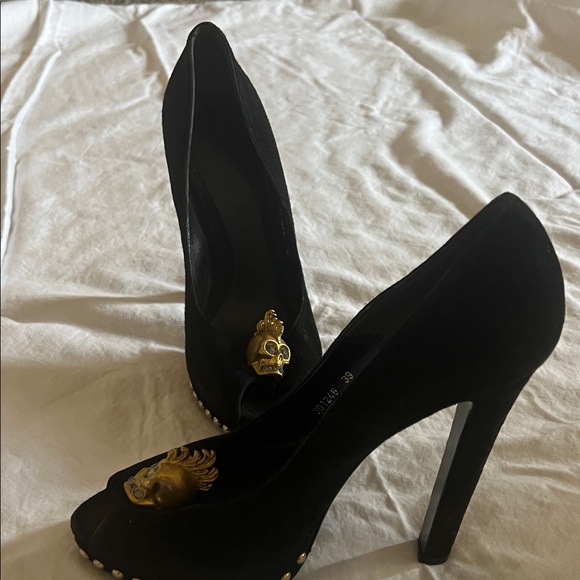 Alexander McQueen Black Suede Peep-Toe Heels with Gold Skull Accent Size 39